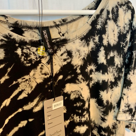 STUNNING TIE-DYE Dress NWT by Sacred Threads - One Size - TAN BLACK - Picture 8 of 14